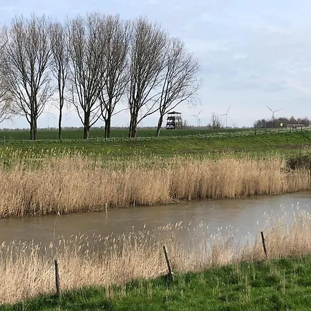 Holiday home Water In Near Volkerak