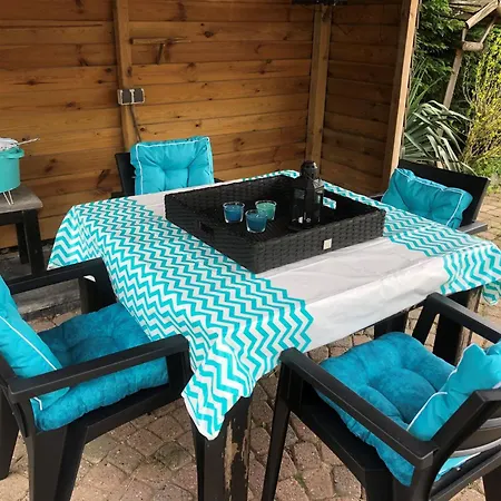 Holiday home Water In Near Volkerak *