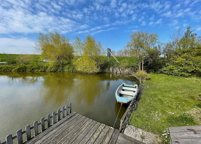 Water In Near Volkerak Сasa de vacaciones