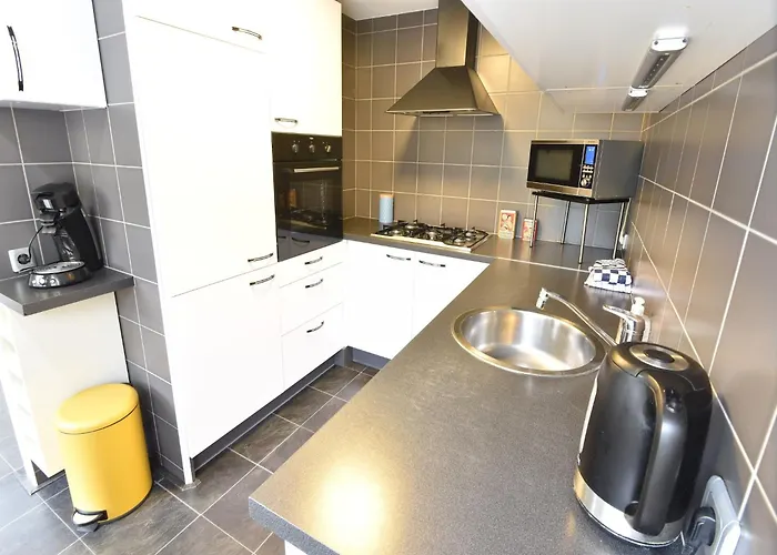 Water In Near Volkerak Casa vacanze Ooltgensplaat